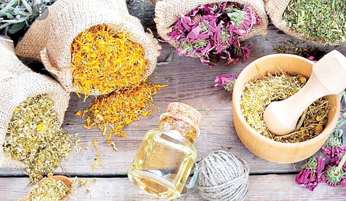 معرفی دمنوش برای کاهش استرس و اضطراب با طب سنتی - مطب دکتر صرافان