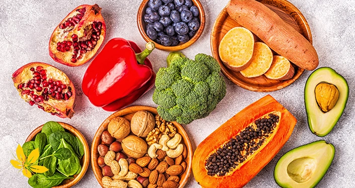 مصرف سبزیجات و میوه تازه برای تقویت رحم و تخمدان - Consuming fresh vegetables and fruits to strengthen the uterus and ovaries