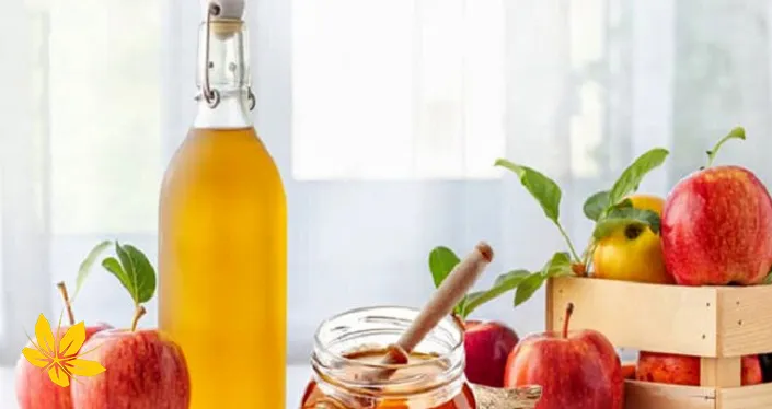 Apple cider vinegar and honey - سرکه سیب و عسل
